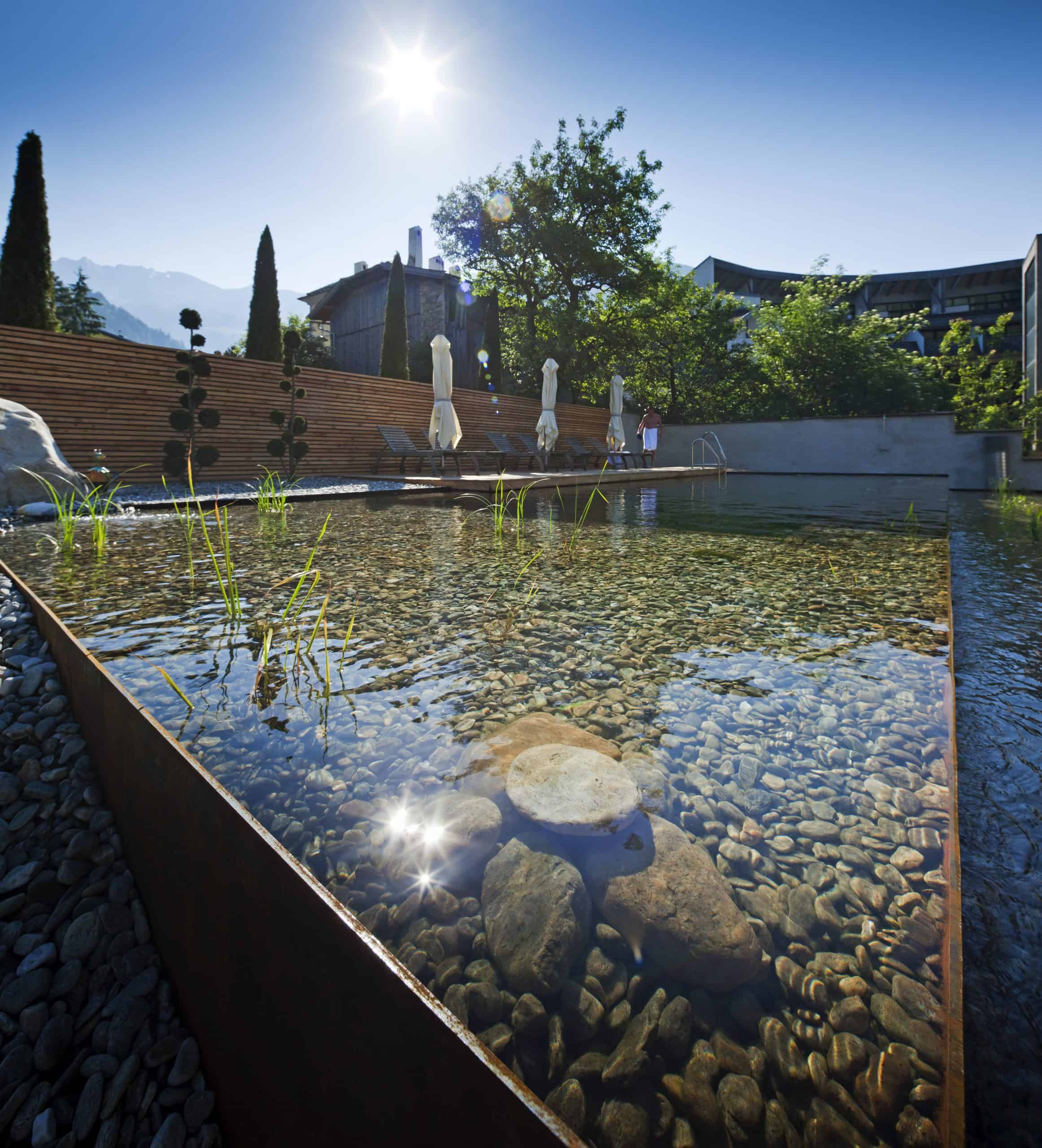 MADRITSCH-PFURTSCHELLER-022-hotel-hinteregger-pool-scaled