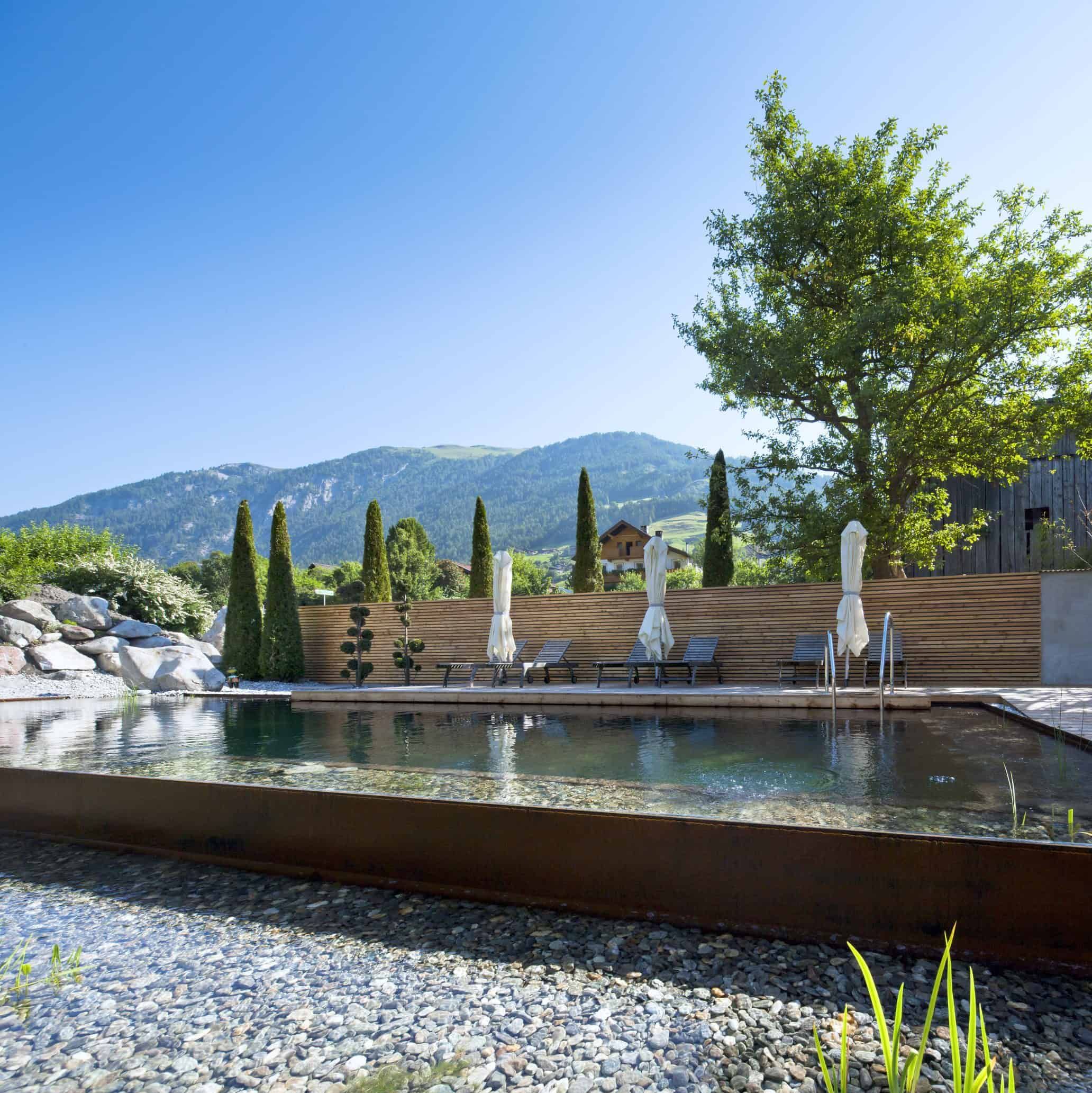MADRITSCH-PFURTSCHELLER-030-hotel-hinteregger-pool-scaled-2